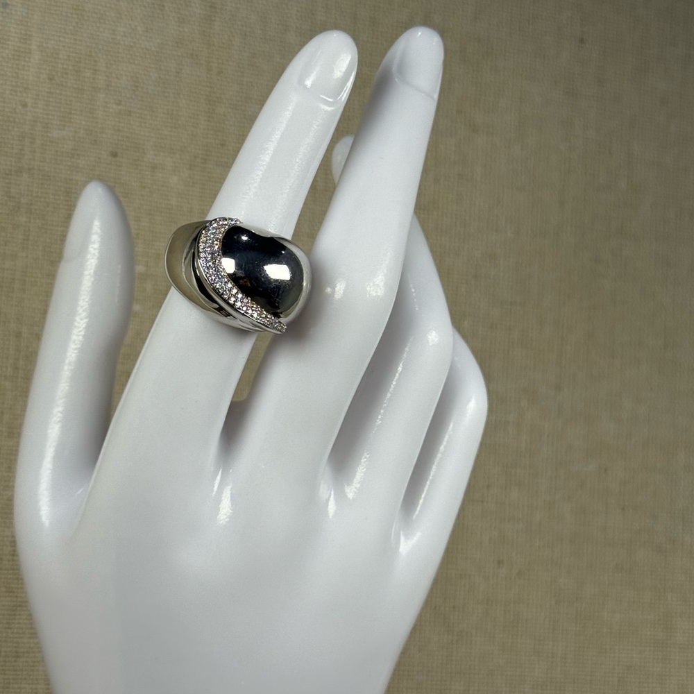 Elegant  Silver Ring with micropave stones